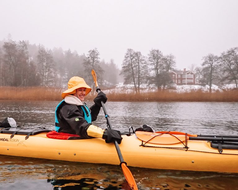 Winter Kayaking Stockholm: The Best Stockholm Winter Tour