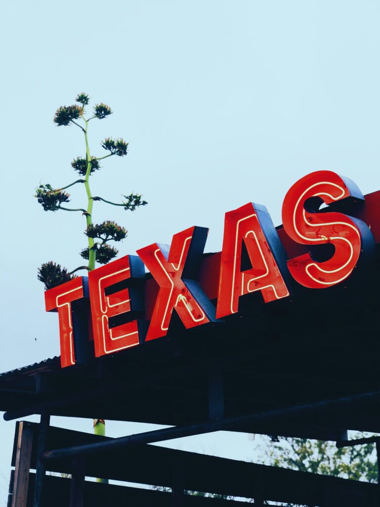 300 Perfect Texas Instagram Captions & Texas Quotes